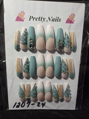 Aqua Ombre Rhinestone 24 Pc Press-On Nail Set